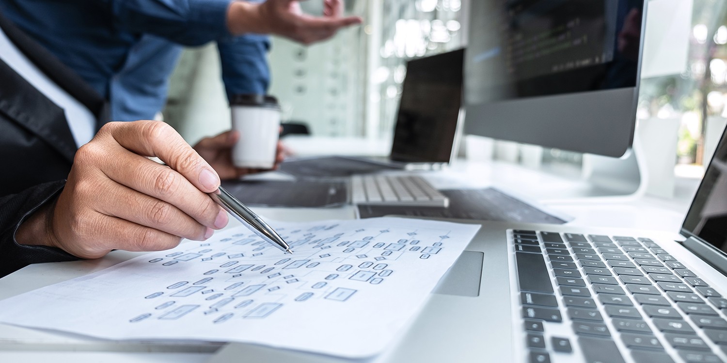 What is IT outsourcing? Business benefits of outsourcing IT support What is IT outsourcing? Business benefits of outsourcing IT support